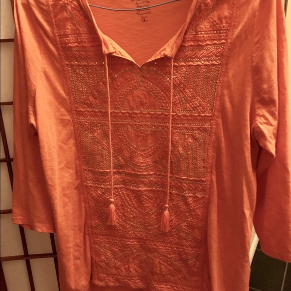 Chico’s Peach Embroidered Shirt- Size 2 (Chico’s) - Picture 3 of 4